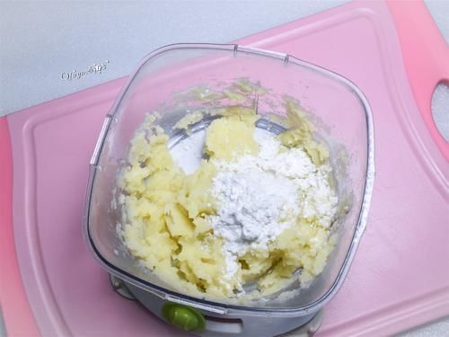 香菇|长期便秘的人，记得隔天吃1次它，排出体内黑臭宿便，肚腩消失了