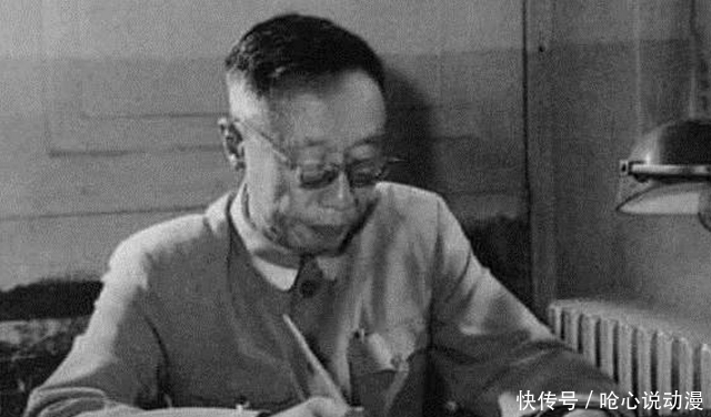 紫禁城|溥仪晚年重游故宫,从大殿一角拿出一样东西,众人心情都复杂了