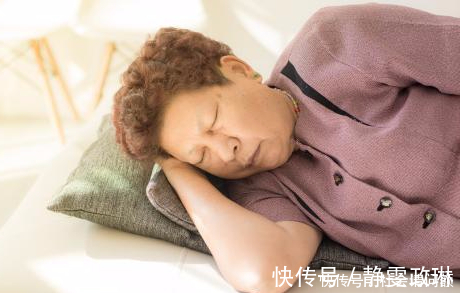 朋友|伤肝“水果”被揪出，可惜很多老年朋友当成宝，劝你早忌嘴