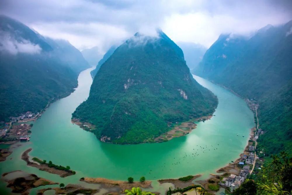 世上|世界第一!28个大坑,全世界极限运动大神一生最想去的地方!