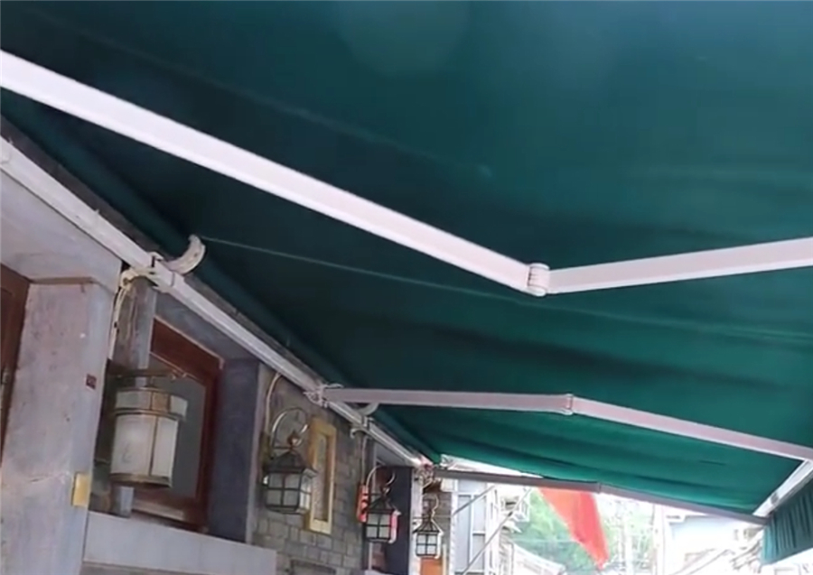 博主|北京胡同土豪大爷27㎡蜗居,红木家具配古董,凡尔赛级的小房子