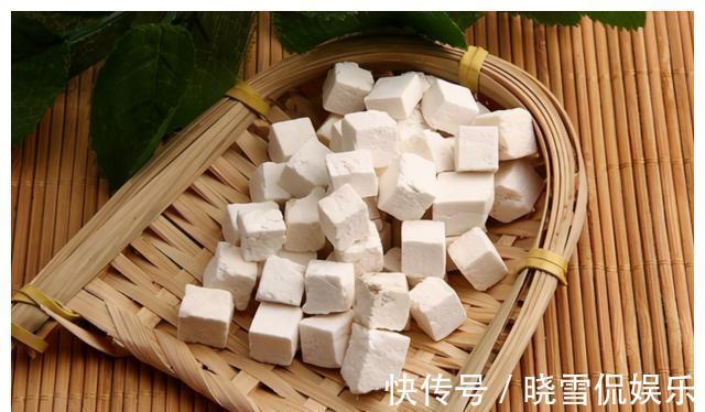 脾胃|“十娃九积”,3种饭别再吃了,孩子容易脾胃差,易生病