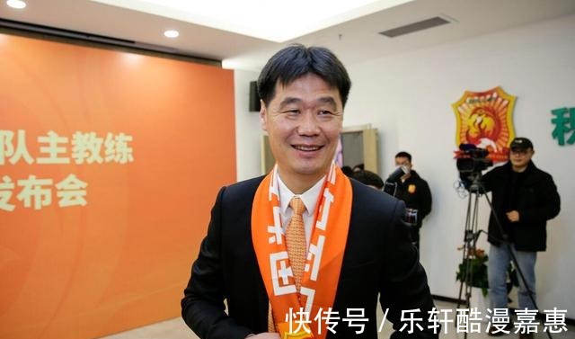 国脚|早上9点!国足传出消息李霄鹏部分计划曝光,世预赛又有看点了