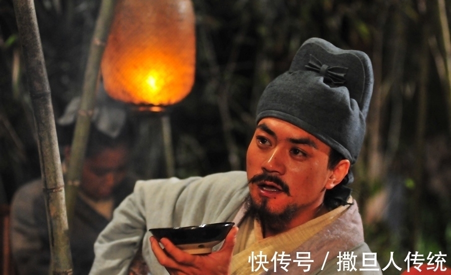 迢迢@假期来读好诗,四首唐诗唯美深沉,有人生大境界,送给漂泊孤独心