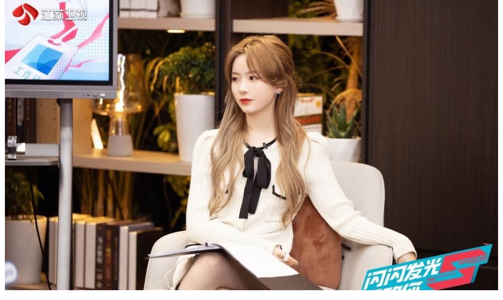 《閃閃發(fā)光的你》驚現(xiàn)“易式拷問” 易立競“借口”稱是“角色需要”