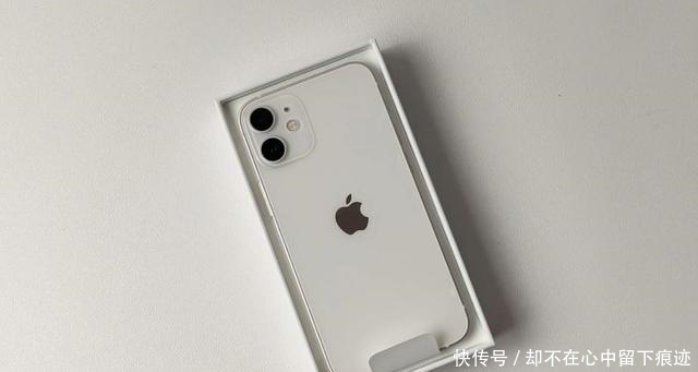 朋友|iPhone12 mini加速跌至新低价，首批入手的朋友后悔了吗？