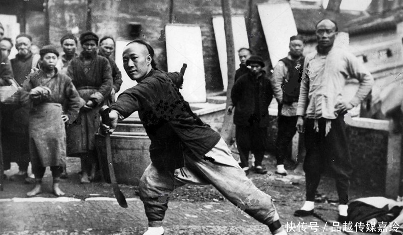 谜底|老年间的乞丐有个绝活,寒冬腊月赤膊上街,揭开谜底令人咋舌