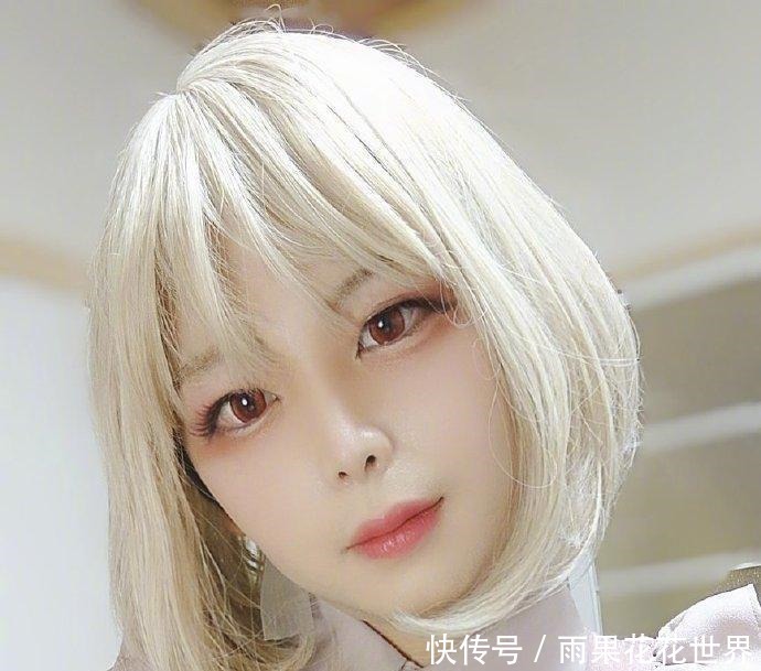 cos|日本社畜变身女装大佬，一夕之间惊艳众人，30岁真能变成魔法师？