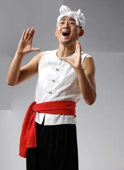 89歲郭蘭英的愛徒,從年入千萬到人人唾罵,放羊娃阿寶做了什么