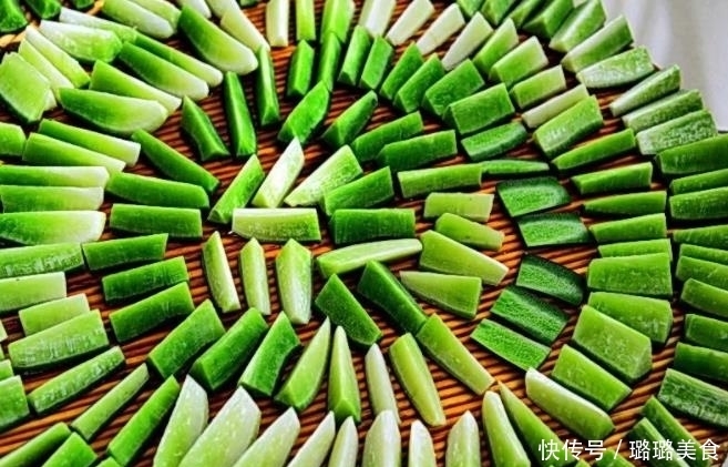 萝卜别再只知道腌了,教你这样做,更香辣爽口,更易储存!