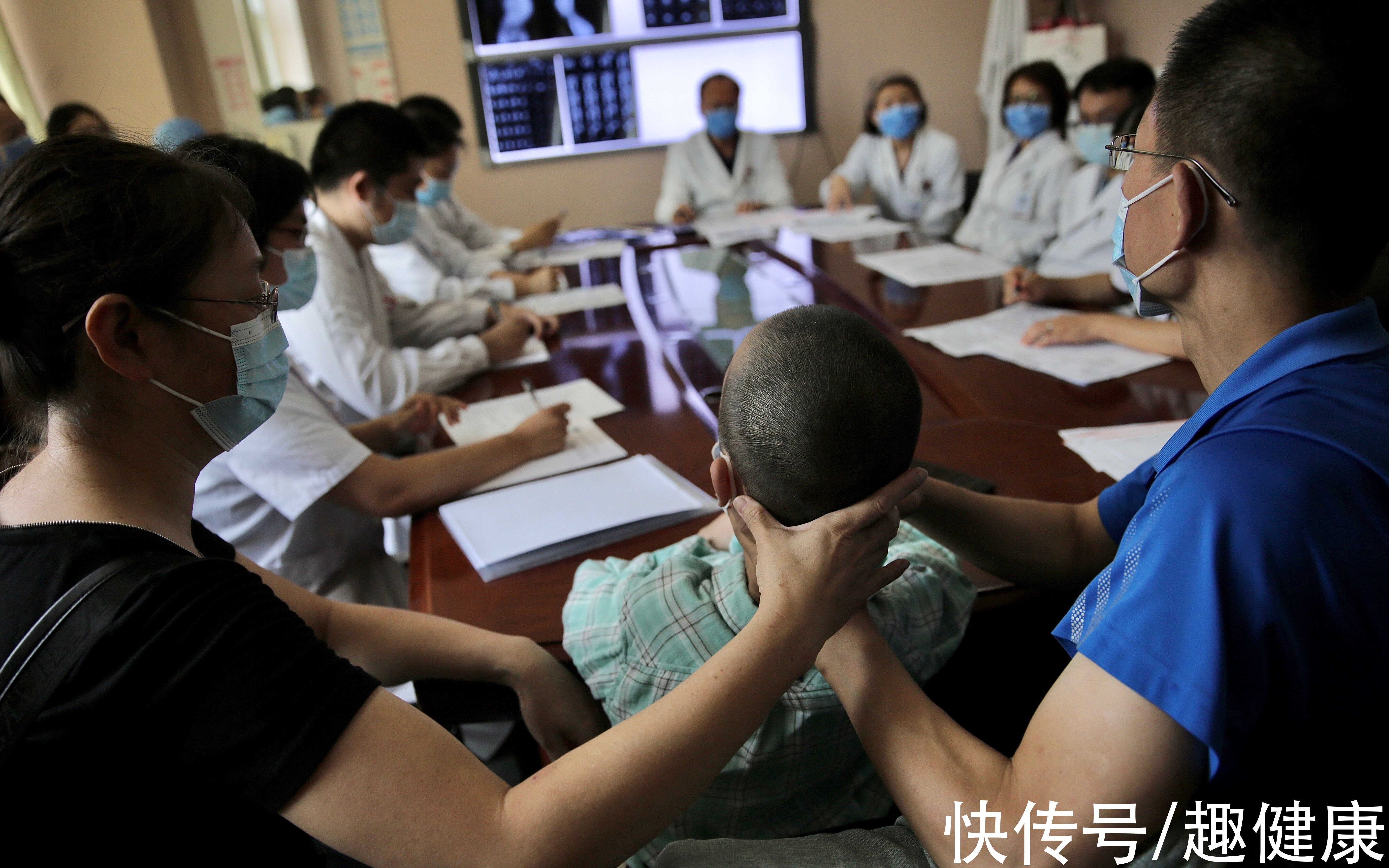 小凡|北大医院专家与北航联手：托起罕见病学子“航天梦”