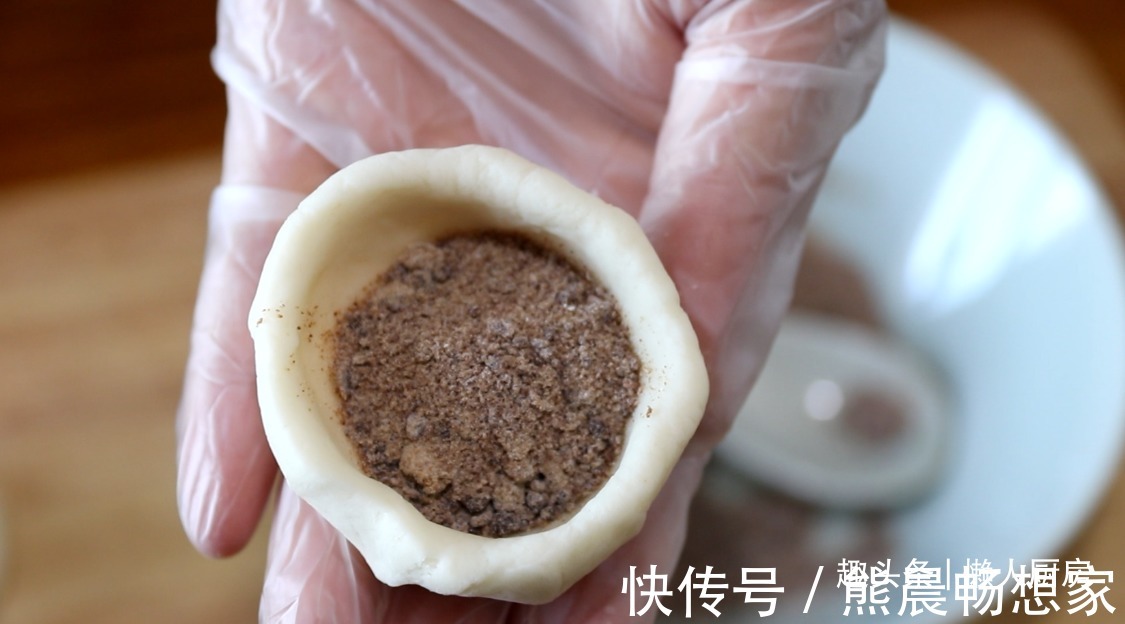早餐饼|红糖饼不用发面，还会流心，吃在嘴里会爆浆