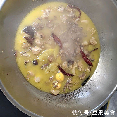 私房炖鸡，要的就是这个家常口儿