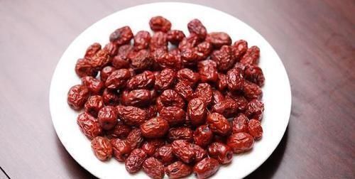 搭檔|蒲公英和它是“搭檔”,堅(jiān)持泡水喝,肝臟“干凈”了,人也年輕了