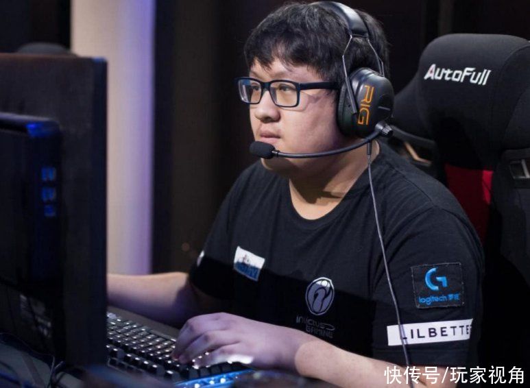 西卡|PDD認慫，收回“前輩勸架論”，德云色比寧王更加讓人不喜