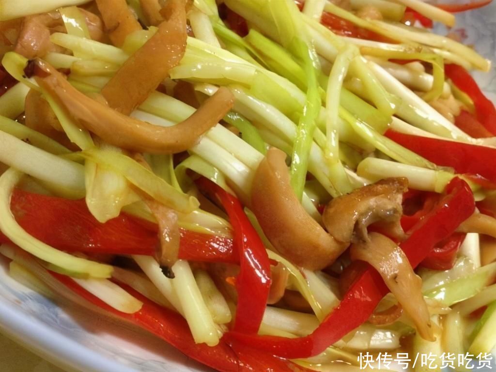 豆角茄子|美食推荐:豆角烧茄子,鲜虾烩冬瓜,蔬菜火腿炒面,五彩墨鱼丝