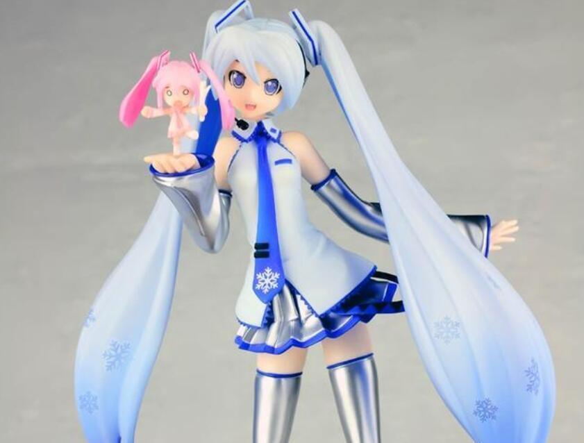 父母|“你的万元手办,我的百万孩子”,家长:这账怎么算