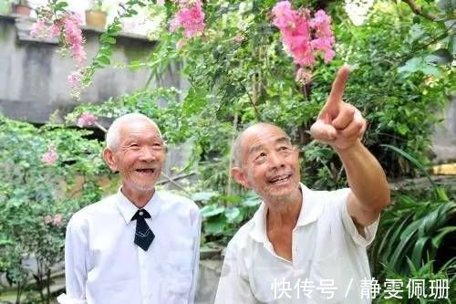 养老|父母退休前做好准备,晚年才不会拖累子女,孩子少操心自己更幸福