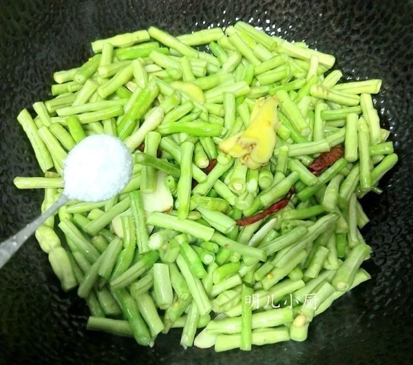 维生素b|身边的“天然叶酸”被发现,女人隔天吃点,头发丝滑,小肚子干净