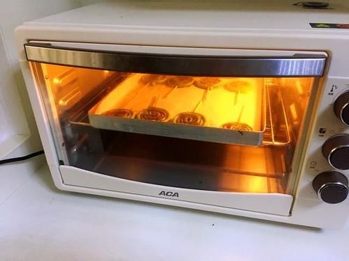  形状|把豇豆角做成棒棒糖的形状，孩子看着就高兴，好吃又好看