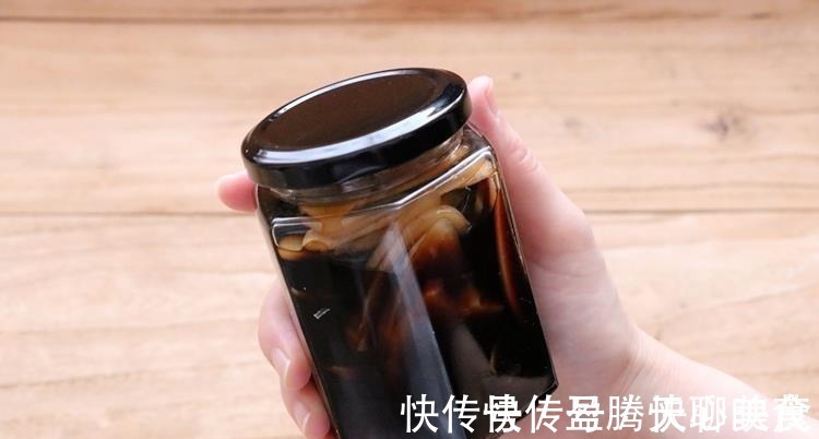 醋泡姜|夏天要常吃生姜,和醋是绝配,我家每周吃3回,很多人不懂有啥用
