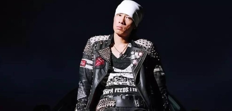 山鸡哥|《披荆斩棘的哥哥》开播，陈小春就露出本色，山鸡哥竟变这样了？