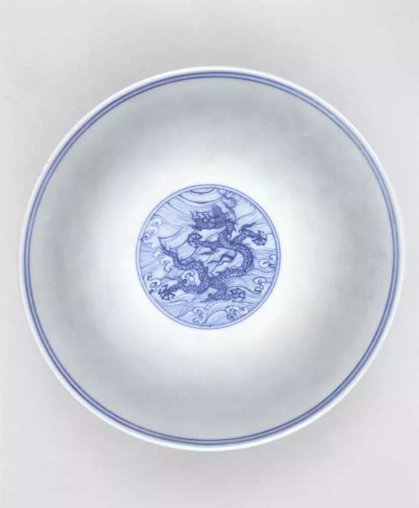 苏富比$成化瓷器被誉为稀世珍品,它究竟有何魅力