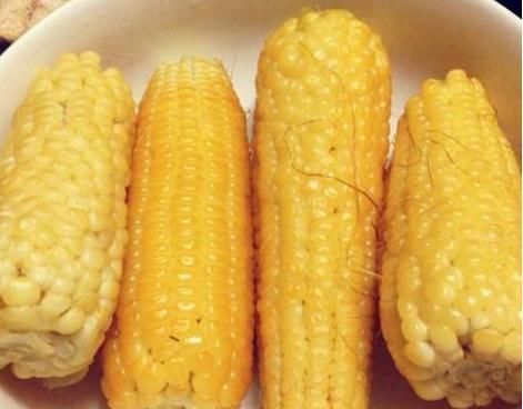 每天吃1节玉米,坚持2周,3个好处收入囊中,后悔没早点吃!