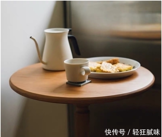 茶几|别再相信茶几无用论了,这些能惊艳你家客厅的茶几,为什么不要