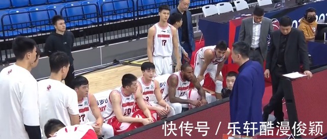 广东男篮|周鹏无奈、杜锋恼怒,到底发生了什么