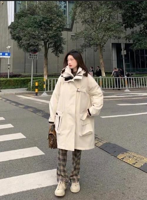 不懂大地色，最好不要乱穿！这些韩范儿十足配色穿搭，复古又温柔