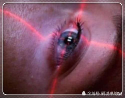 眼疲劳|初中生最“毁”眼睛的东西，手机排不上号，这3物才是“罪魁祸首”