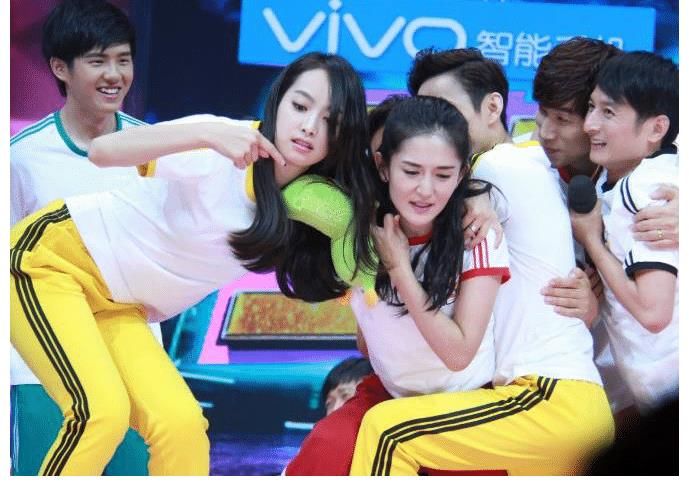 停播|学者简评：《快乐大本营》停播，是对青少年最大的尊重