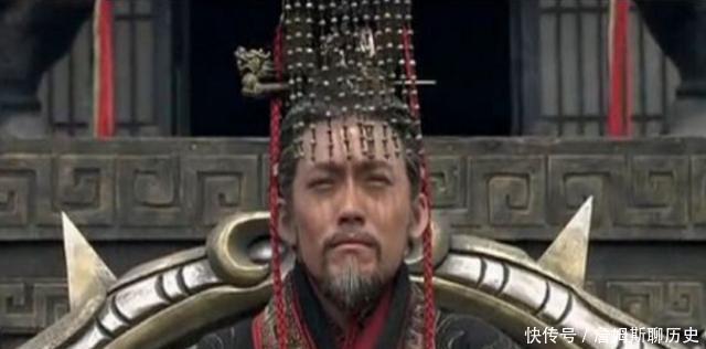 大臣|皇上要吃公鸡下的蛋,愁坏众多臣子,一小孩7字解决还被封为宰相