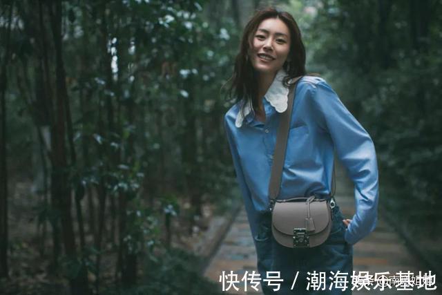 搭配|刘雯带火了这件“蓝衬衫”,高级又显瘦,上班通勤穿超适合