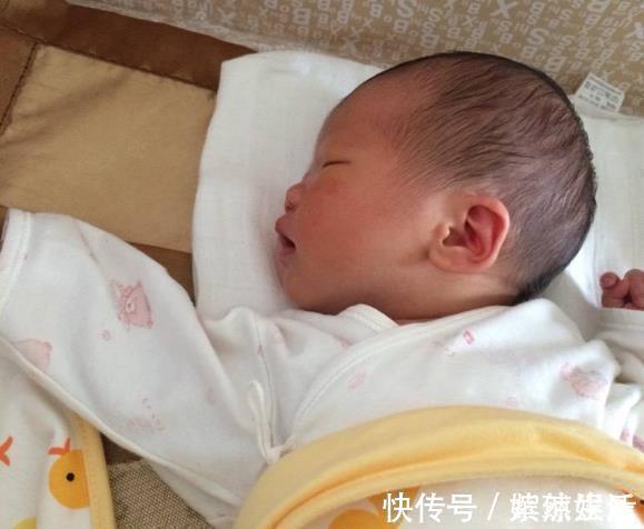 后脑勺|3个月内的小宝宝,睡姿会影响颜值,3种姿势要及时调整