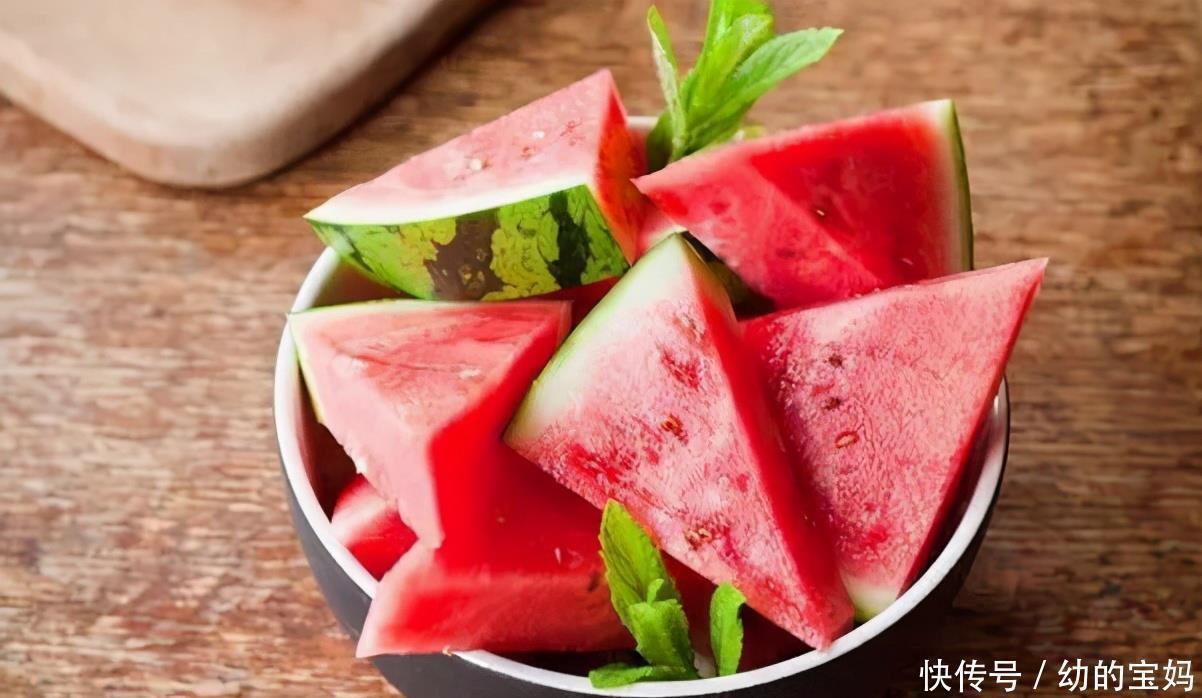 角豆|此3种食物是天然“吸脂王”,每天吃一点,排出毒素,瘦出小蛮腰