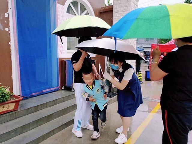 孩子|当孩子说出这三句话时,父母一定要拒绝,别因一时心软而害了他