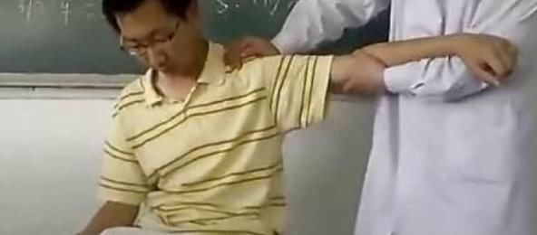 关节|枸杞用2周，肩膀不痛了，颈椎病也不见，成本仅仅不到3块钱