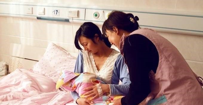 女人|同是生孩子,为何有的宝妈产后如少女而有的却像大妈?原因很现实