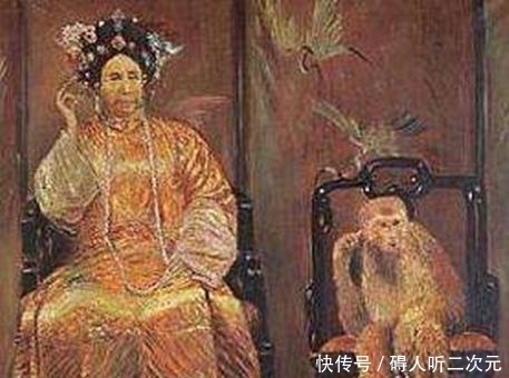 猴学|清朝老照片:少女珍妃露真颜,简陋的浴缸,猴学慈禧摸头!