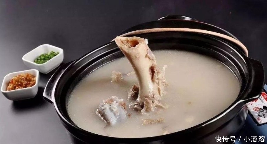 不管炖肉还是炖骨头,万万不可放“此物”,难怪肉有臭味、汤难喝