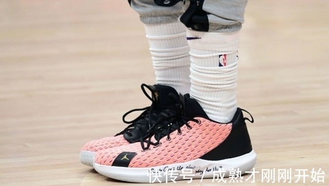 protro|NBA球员上脚:字母哥哥上脚Freak 3,保罗·乔治上脚PG2.5