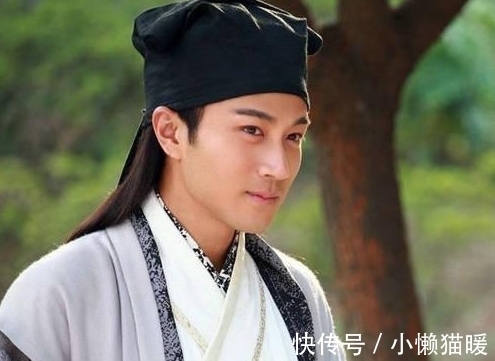 对仗@才女出上联:洞中泉水流不尽!3个才子给出3个下联,哪个最好?