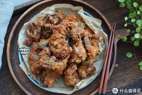 这才是骨头最好吃的做法，比啃鸭脖香百倍，外酥里嫩！停不下来