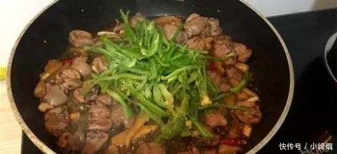 鸡身上“最值钱”的部位,肉贩子都留着自己吃,一只鸡就一个