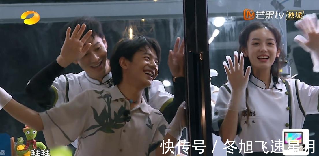 姚安娜|《中餐廳5》收官放大招，寧靜丁真家人出鏡，姚安娜親友團引關(guān)注