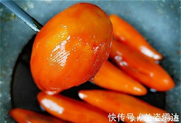 红薯别再煲粥了，教你新做法，一次3个不够吃，用来哄孩子最合适