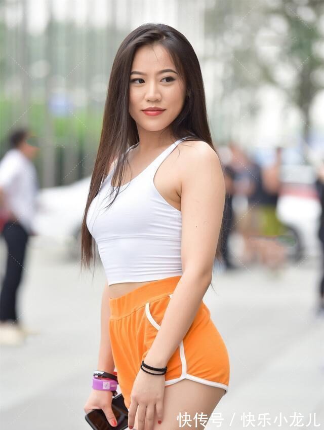 时尚 灵动简洁的打底裤不乏小清新范,彰显时尚的休闲范