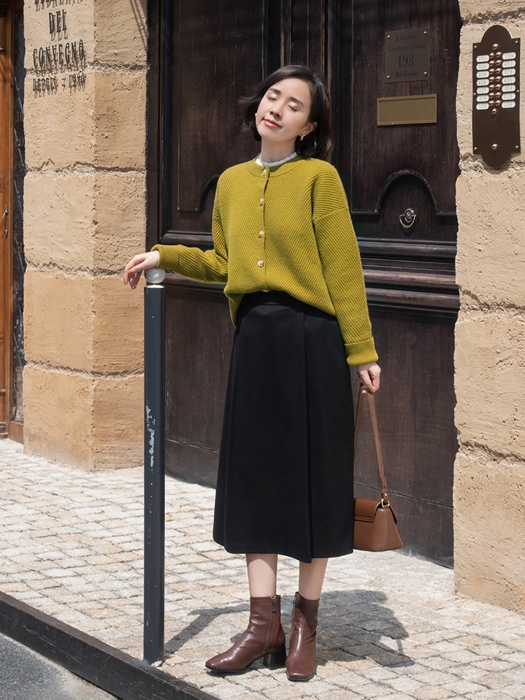 短靴|冬季“针织衫”不用多,选对下装才优雅,看时髦精这样穿!